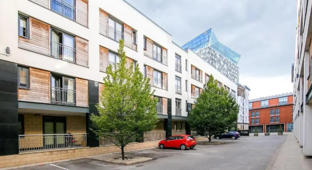 Апартаменты Crescent Apartment - Central Birmingham