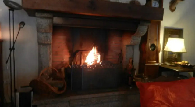 Gîte familial Fouga, Book Hotel Lesponne Pyrenees National Park