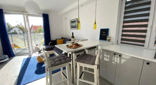 Pucka Marina, Varaa Hotelli Hotellit Pommeri pysäköinnillä, Pysäköinti