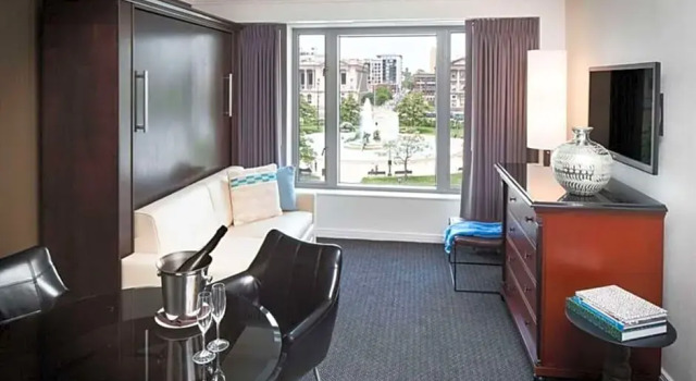 Номер Superior с видом на город The Logan Philadelphia, Curio Collection by Hilton