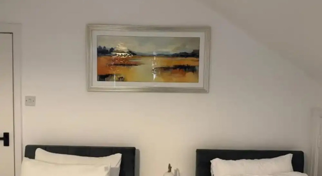 Четырёхместные апартаменты Comfort Kingfield Boutique Hotel