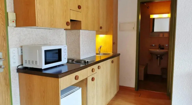 Апартаменты с балконом Downtown Apartment 9