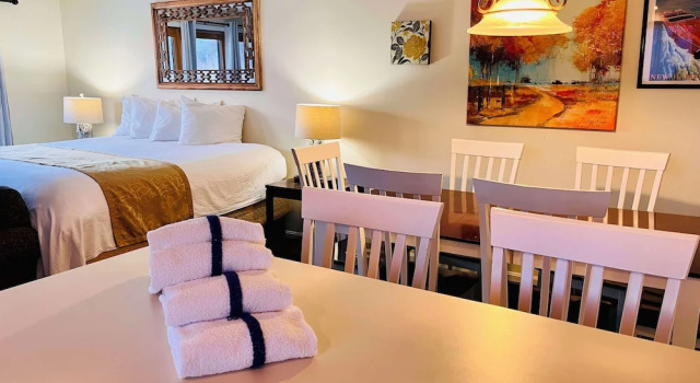 Четырёхместный номер Standard с балконом Nordic Village Condominium Resort