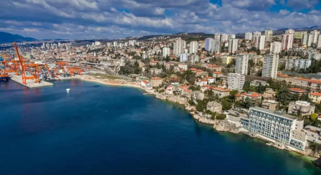 Студия Deluxe Studio apartments Atelier