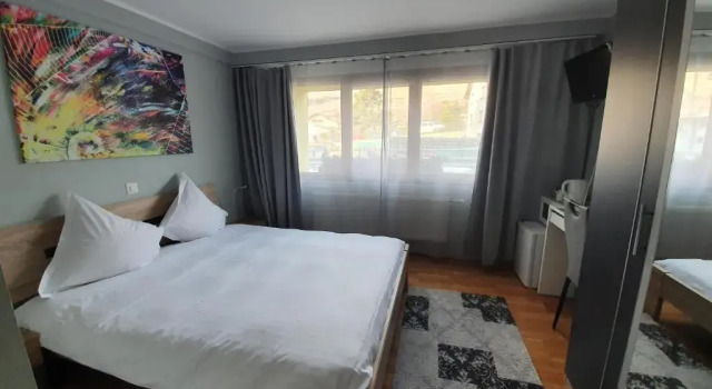 Номер Standard Le Merle Châtelain