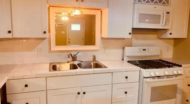 Коттедж c 1 комнатой Elm Street Cottage