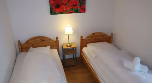 Montfort (SIV136), Prenota Hotel Hotel a Canton Vallese con parcheggio, Parcheggio