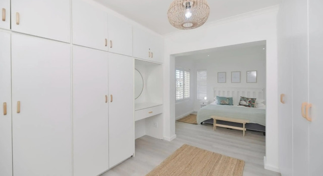 32 Blouvin Street, Забронировать Отель Отели Стрёйсбай с парковкой, Парковка