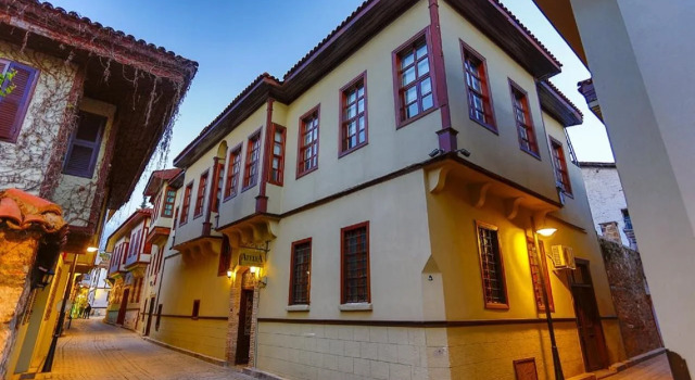 Atelya Art Hotel