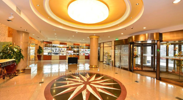 Beijing He Ping Li Hotel, Забронировать Отель Отели Пекина 4 звезды, рядом с Храм Земли, 4*