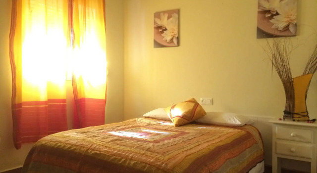 Hostal Banti, Забронировать Хостел Тарифа Los Alcornocales Natural Park