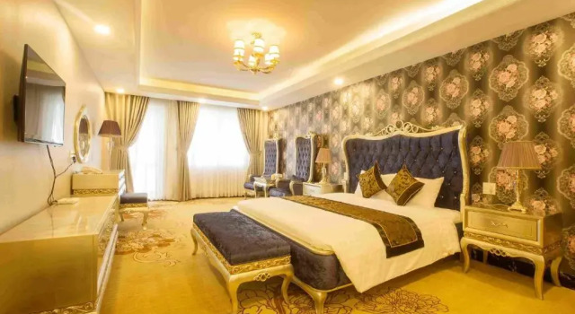 Номер Standard с балконом Anh Nguyet Hotel