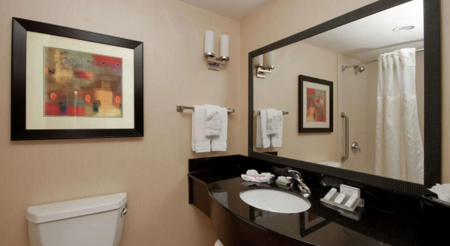 Четырёхместный номер Standard Hilton Garden Inn Oklahoma City Midtown