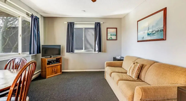Апартаменты Montauk Oceanside Suites