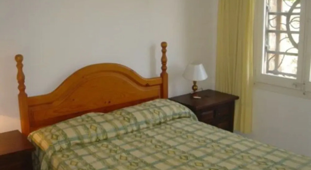 Casa Mas Ros - Salzes 3, Rezerwuj Hotel Hotele w Gironès z parkingiem, Parking