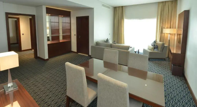 Двухместный полулюкс Ramada Resort by Wyndham Manama Seef