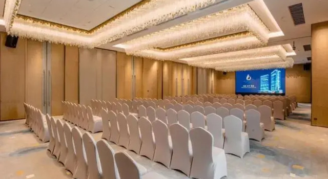 Binle Hotel, Varaa Hotelli Hotellit Chongqing Area uima-altaalla, Uima-allas