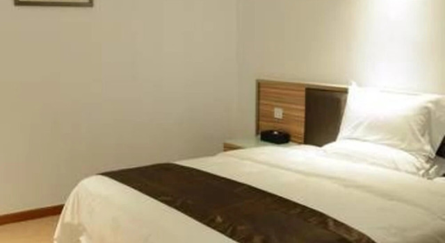 Jiangmen Xinhui Yuegang Hotel