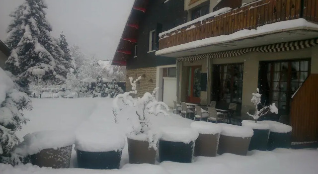 Hôtel Au Feu De Bois bar à vin le 1605, Réserver Hôtel Autrans Vercors