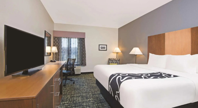 Двухместный номер Standard La Quinta by Wyndham Morgantown