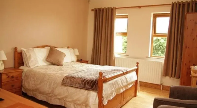 Kilmail Country Chalet, Забронировать Шале Коттеджи Баллимони, Коттедж