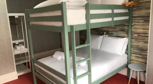 Четырёхместный номер Standard WiseStay