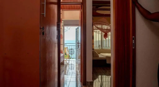 Amazing 3-Bedroom House With Scenic View.