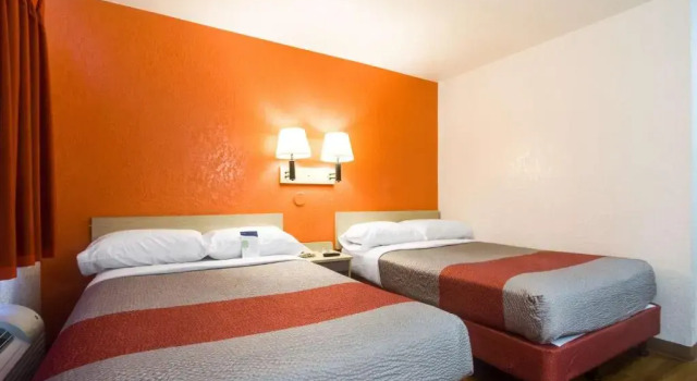 Четырёхместный номер Premium Park Inn by Radisson, Lakewood