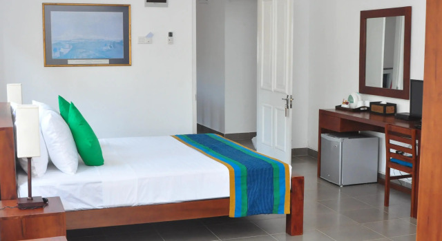 Comfort@15 Hotel Colombo, Забронировать Отель Отели Коломбо 3 звезды, рядом с Храм Гангарамая, 3*