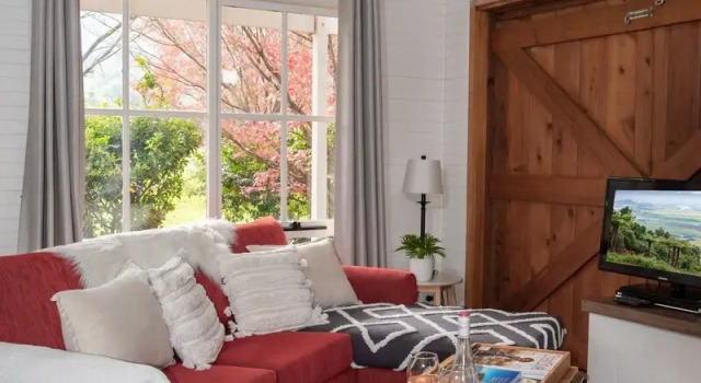Коттедж Superior ARCADIA - The Barn Cottage & Rosehill Cottage