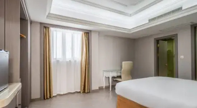Семейный люкс Grand Rezen Hotel Shanghai Pudong (Shanghai international tour and resort zone)