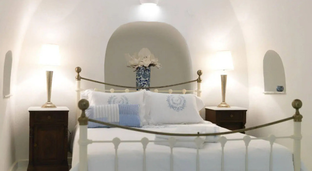 OIA Unique Homes by K&K