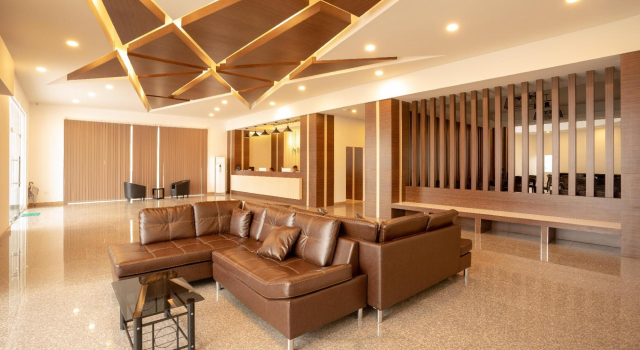 Intouch Riverside Hotel, Забронировать Отель Отели Паксе с бассейном, рядом с Wat Phabat, Бассейн