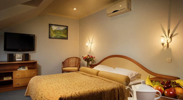 Hotel Ambassador