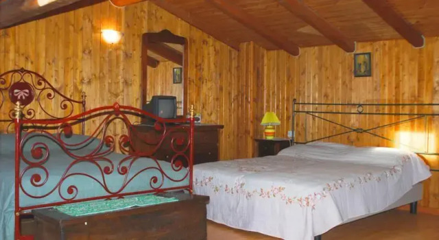 Linousa Alloggi Vacanze, Rezervasyon Otel Viu Piedmont
