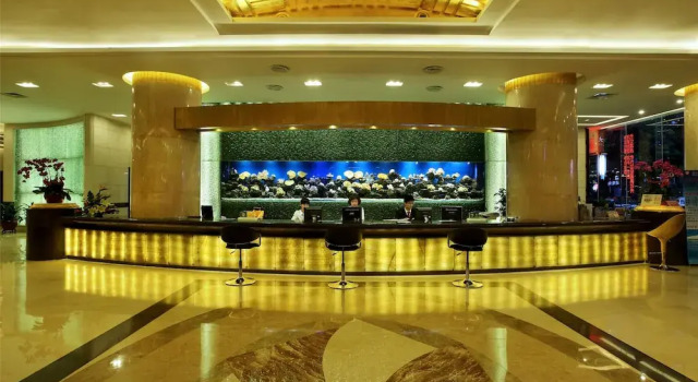 Home Fond Luohu, Rezerwuj Hotel Hotele w Shenzhen z parkingiem, Parking