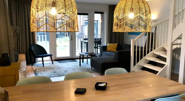 Апартаменты Beautiful Lodge for 5-person Near the Beach