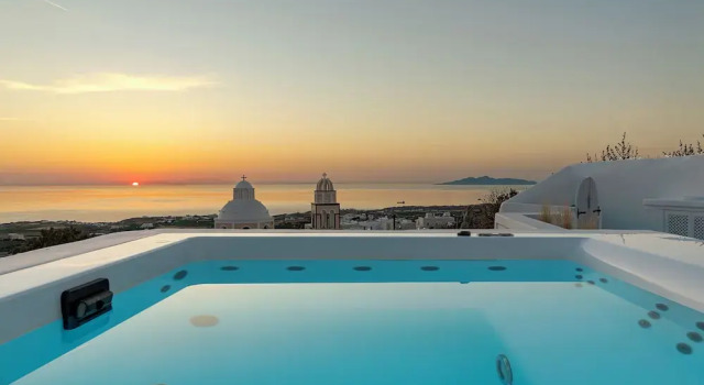 Коттедж Aleanna Traditional Villa Fira