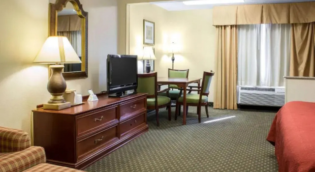 Люкс Quality Inn & Suites Sioux City Southeast