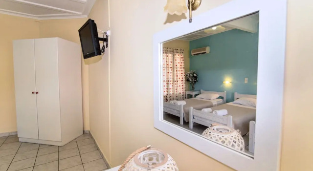 Номер Standard с балконом Apple Hotel