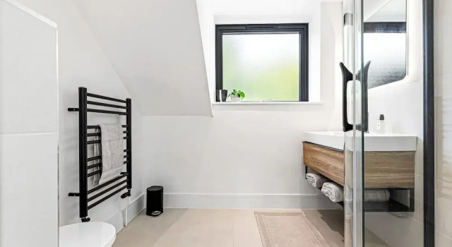 Peppard Loft - From 110 Per Night