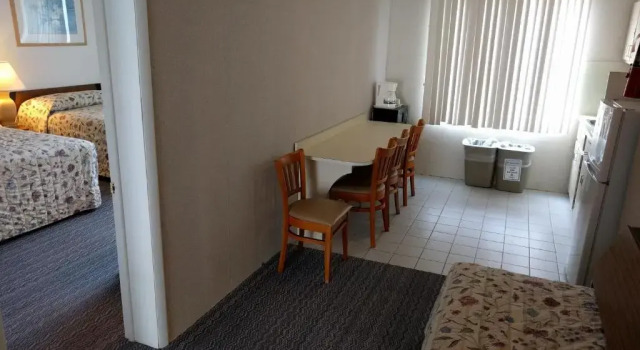 Люкс Admiral Resort Motel