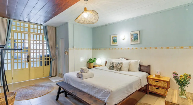Cozy 1990s Khmer Style Flat in Heart of Tonle Bassac, Забронировать Апартаменты/квартира Апартаменты Муниципалитета Пномпеня, рядом с Samdech Hun Sen Park, Апартаменты/квартира