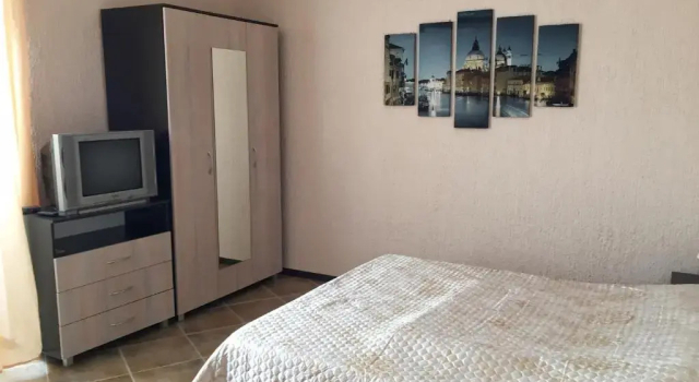 Guest house on Razdelnaya 17, Забронировать Гостевой дом Гостевые дома Российского, Гостевой дом