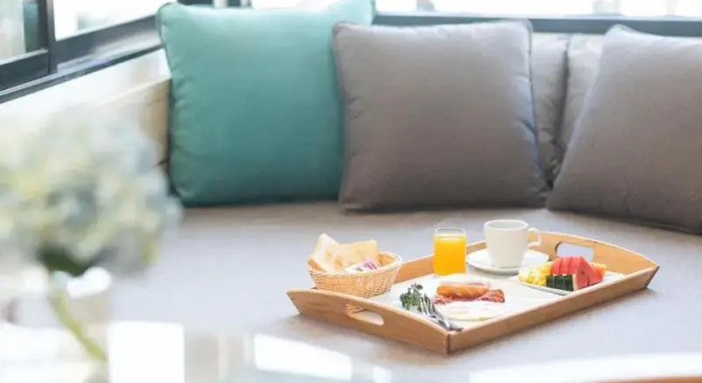 Номер Standard с балконом LIV Hotel Phuket Patong Beachfront