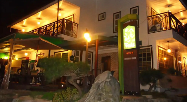 Jecheon Hansol Pension, Prenota Hotel Hotel a Chungcheongbuk-Do con parcheggio, Parcheggio