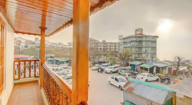 Двухместный номер Deluxe с балконом и с видом на город Mcleodganj diaries Guesthouse