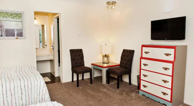 Двухместный номер Standard с видом на горы Red Wing Motel