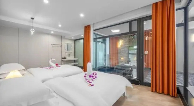 Люкс Standard Lushan Xiangquanju • Luyin Hot Spring Homestay