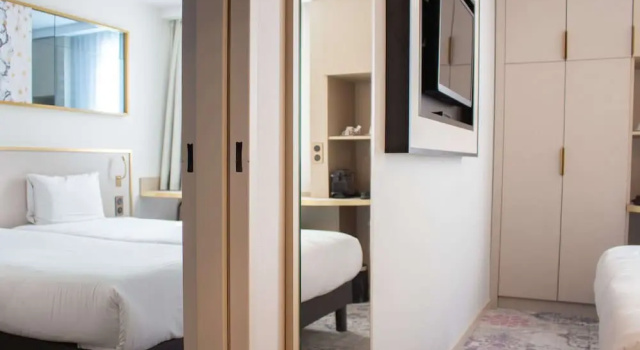 Семейный номер Standard Brit Hotel Bordeaux Aéroport - Le Soretel